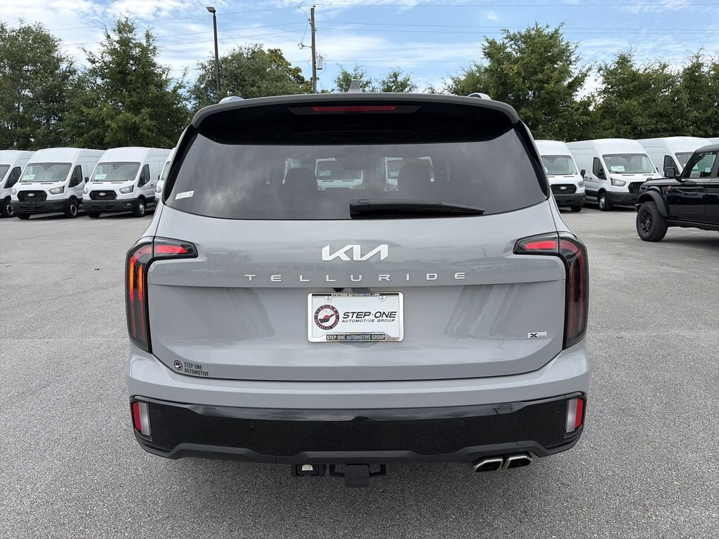 Used 2024 Wolf Gray Kia SX-Prestige X-Line image 6
