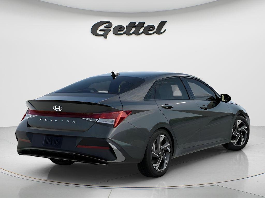 New 2026 Gray Hyundai SEL Sport image 4