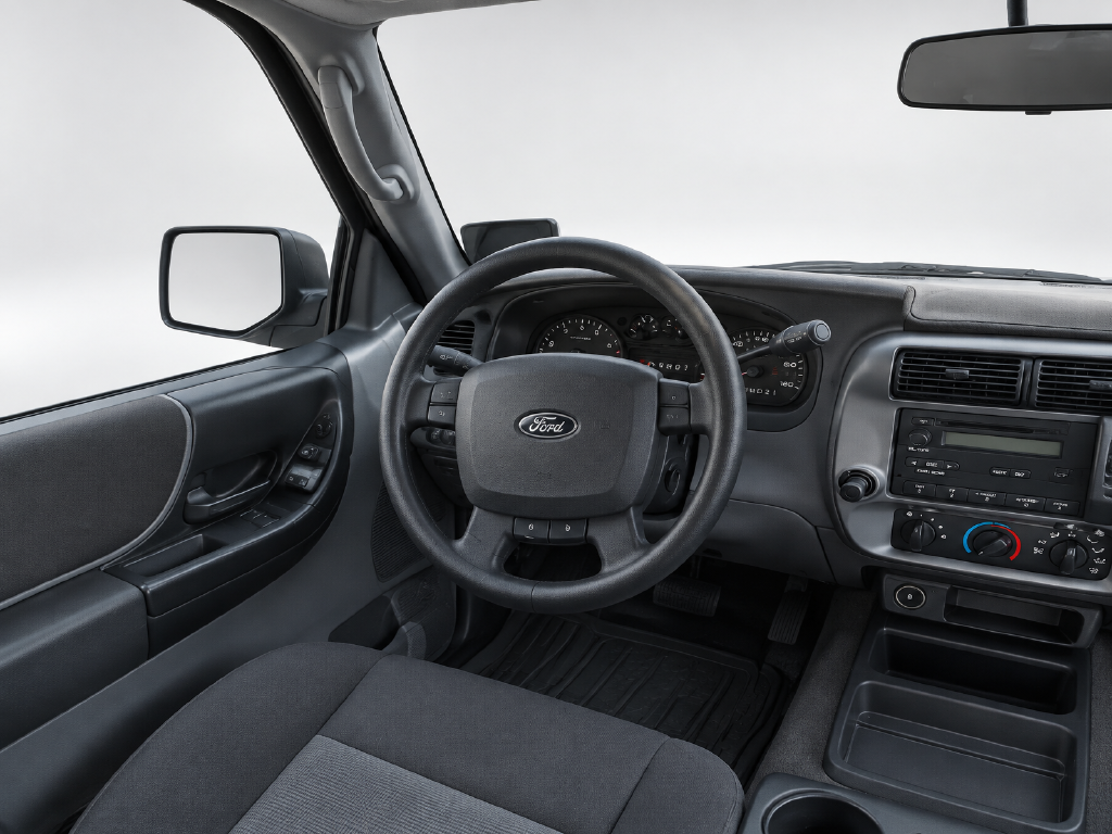 Used 2010 Blue Ford XL image 14