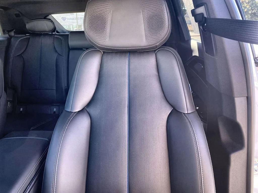 2026 Cadillac LYRIQ V - Photo 27