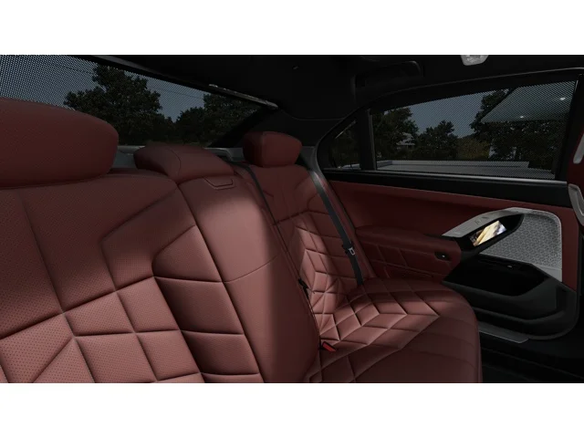 New 2026 Mineral White Metallic BMW 760i xDrive image 12