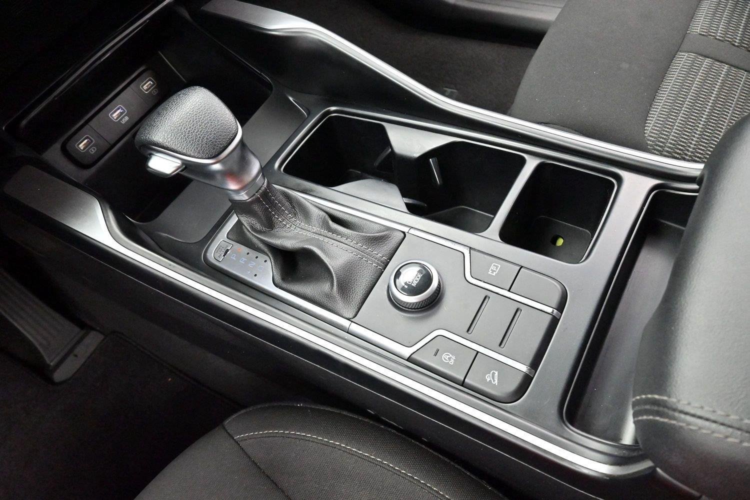 Used 2022 Gravity Gray Kia LX image 22
