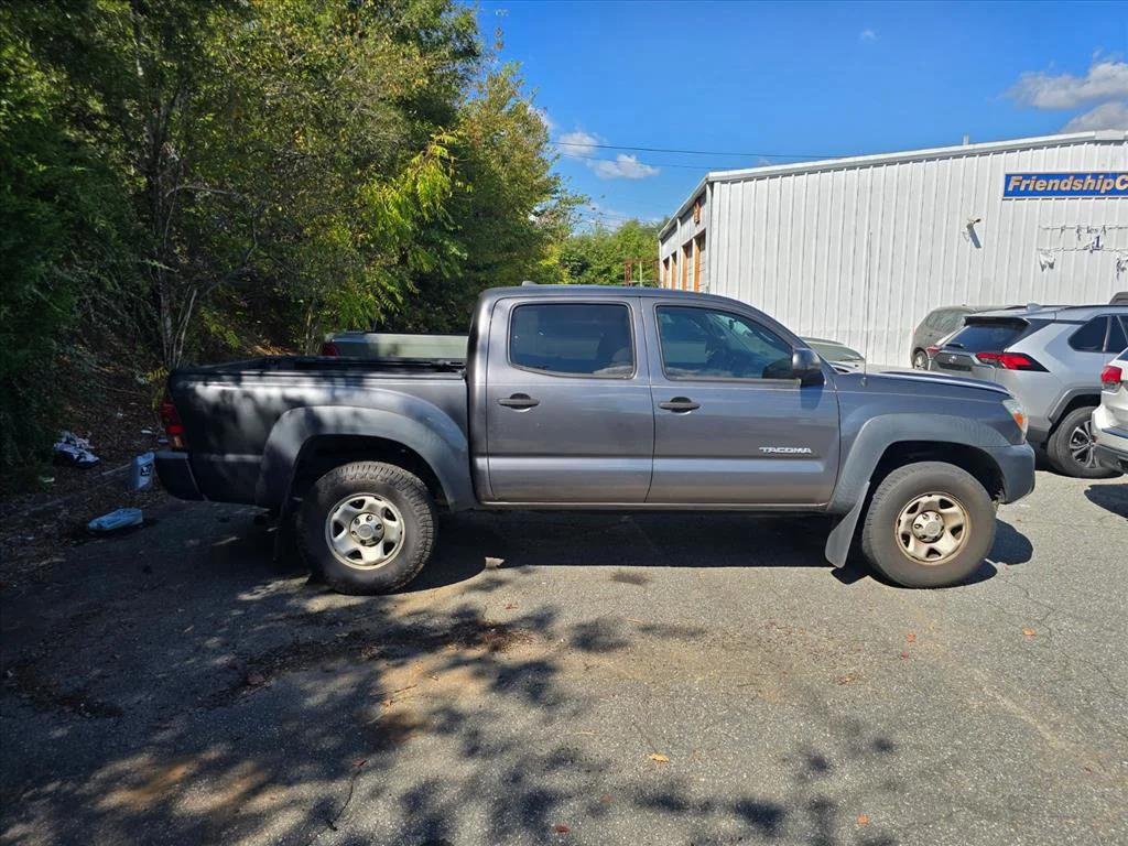 Used 2014 Gray Toyota PreRunner image 10