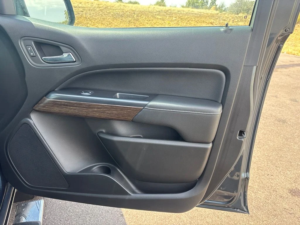 Used 2020 Blue GMC Denali image 20