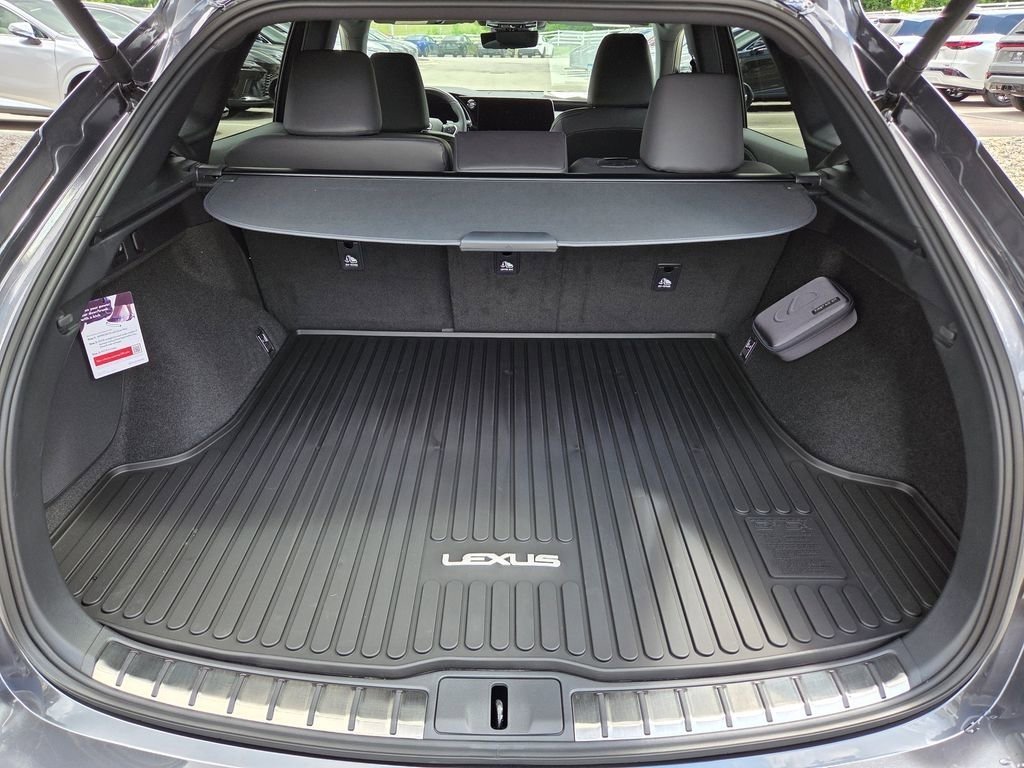 New 2026 Cloudburst Gray Lexus PREMIUM PLUS image 29