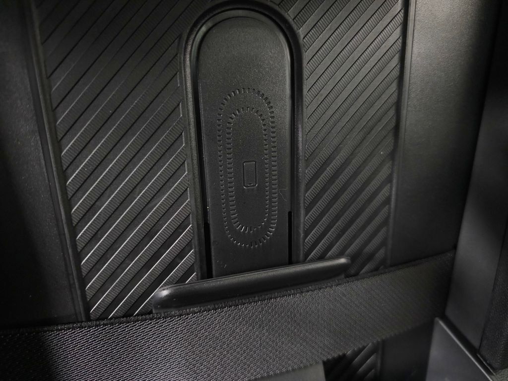 2025 MINI Hardtop 4 Door Base - Photo 30