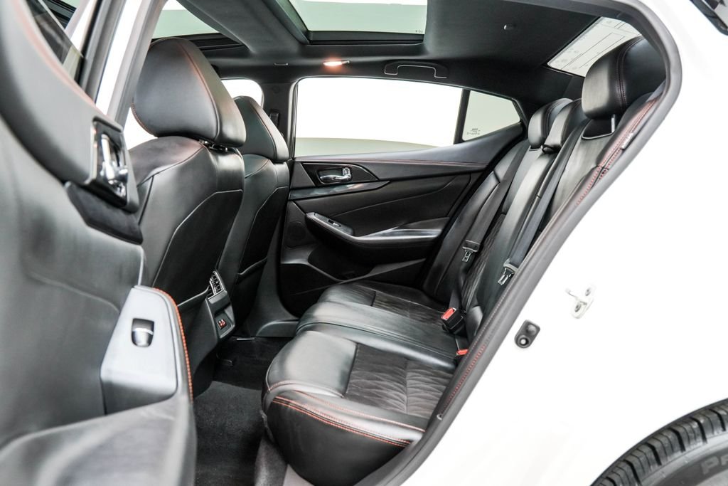 Used 2023 White Nissan SR image 18
