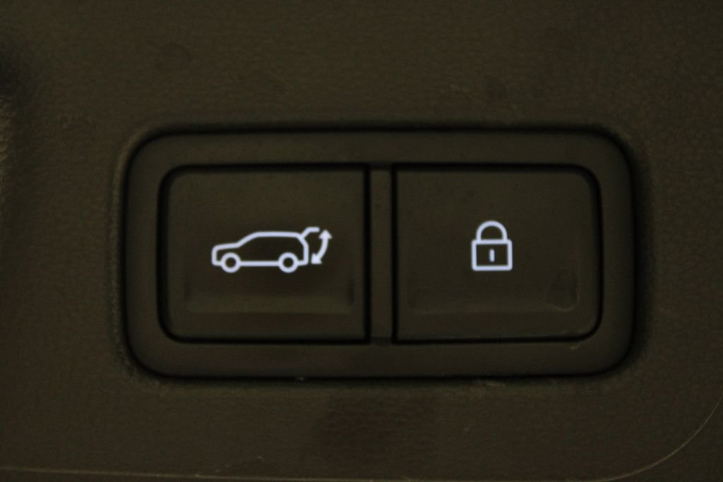 Used 2025 Blue Hyundai SEL image 16