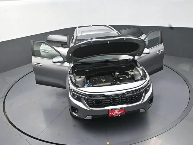 Used 2025 Gray Kia EX image 39
