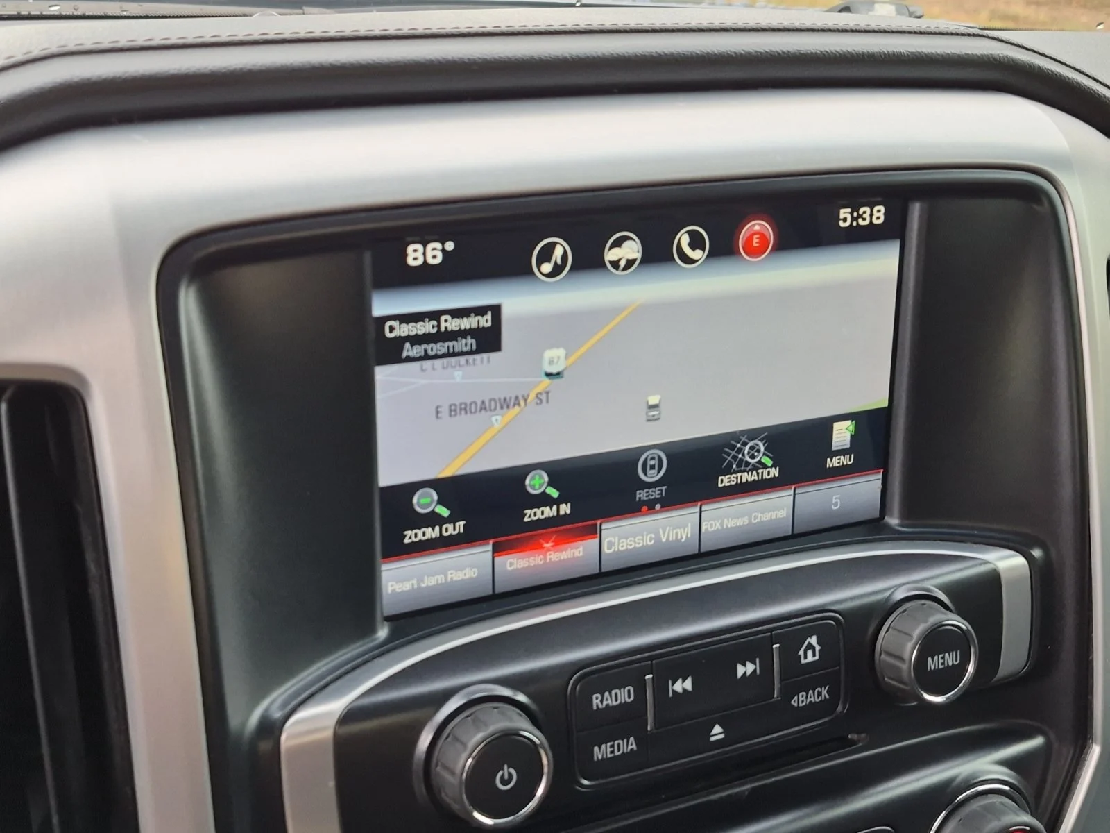 Used 2015 Light Steel Gray Metallic GMC SLE image 14