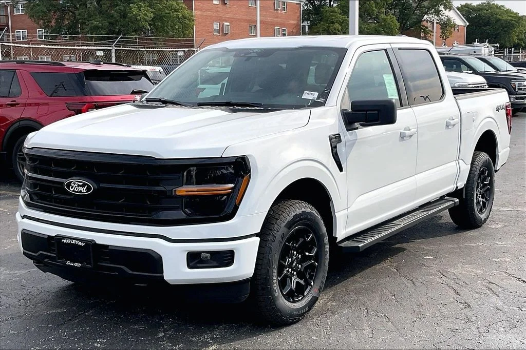New 2026 White Ford XLT image 11