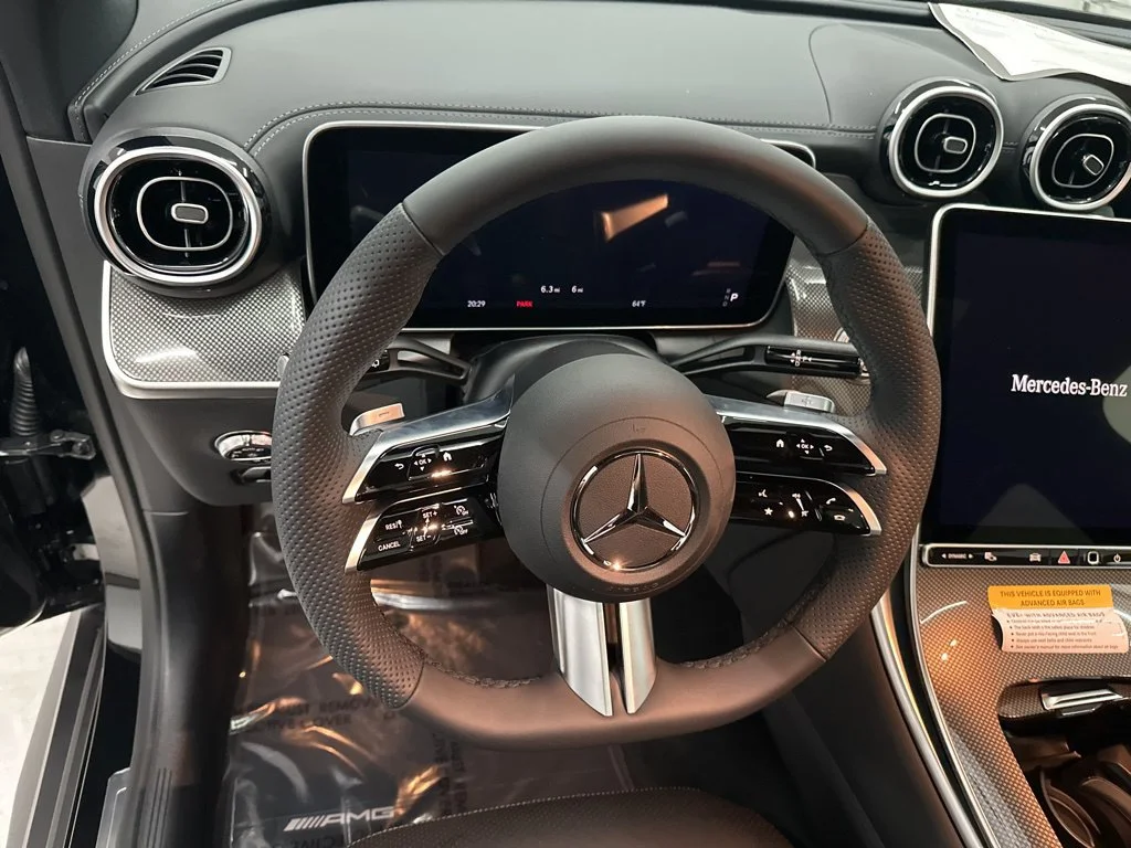 Used 2026 Black Mercedes-Benz GLC 300 image 10