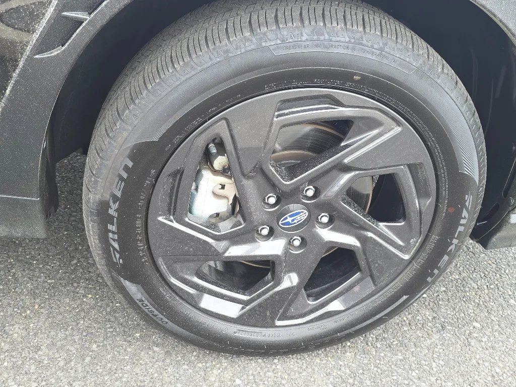 2025 Subaru Crosstrek Sport - Photo 18
