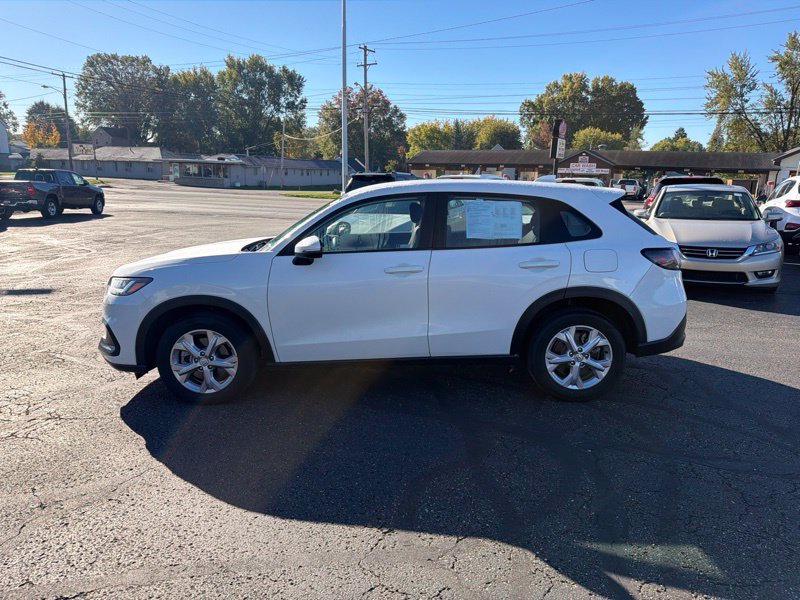 Used 2024  Honda LX image 4