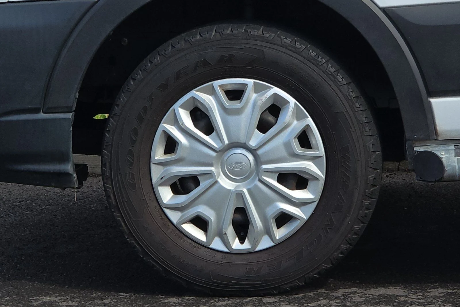 2020 Ford Transit Van Base - Photo 29
