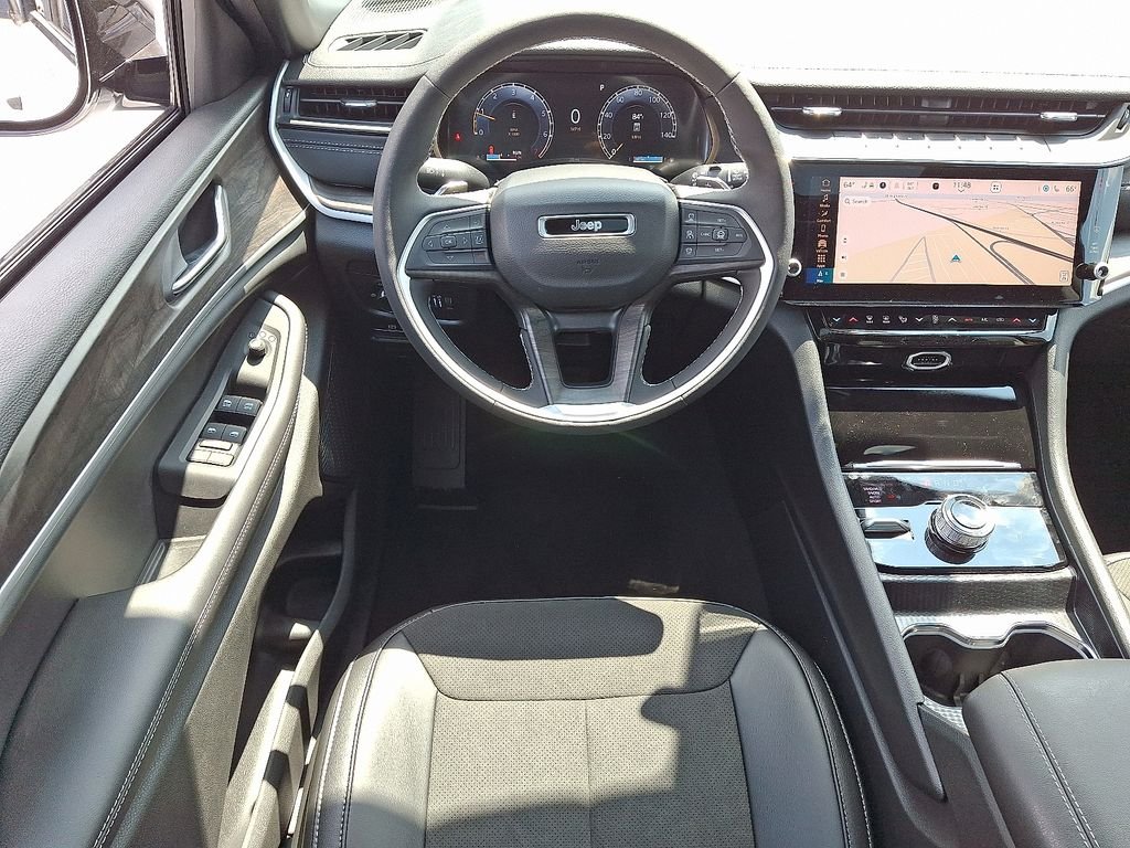 New 2026 Bright White Clearcoat Jeep Altitude image 8