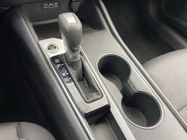 2025 Nissan Altima SV - Photo 21