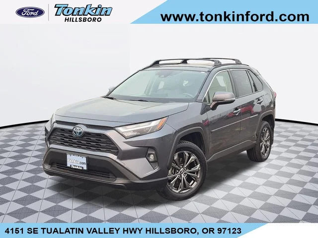 2022 Toyota RAV4 Hybrid XLE Premium