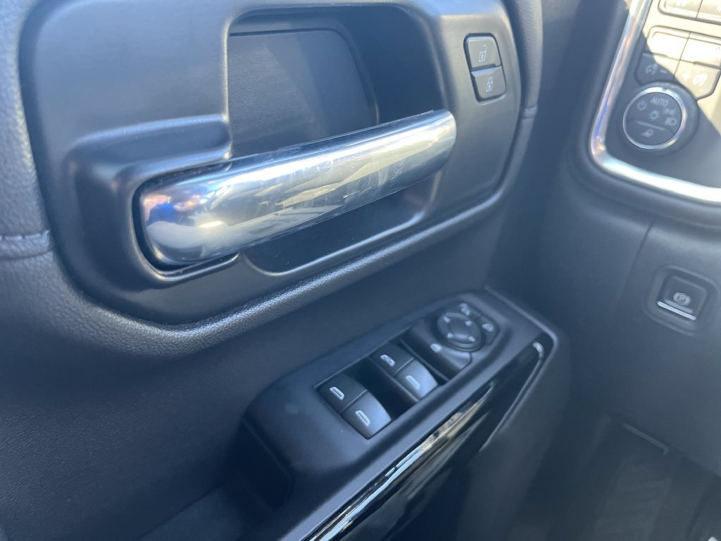 Used 2022 Gray Chevrolet RST image 11