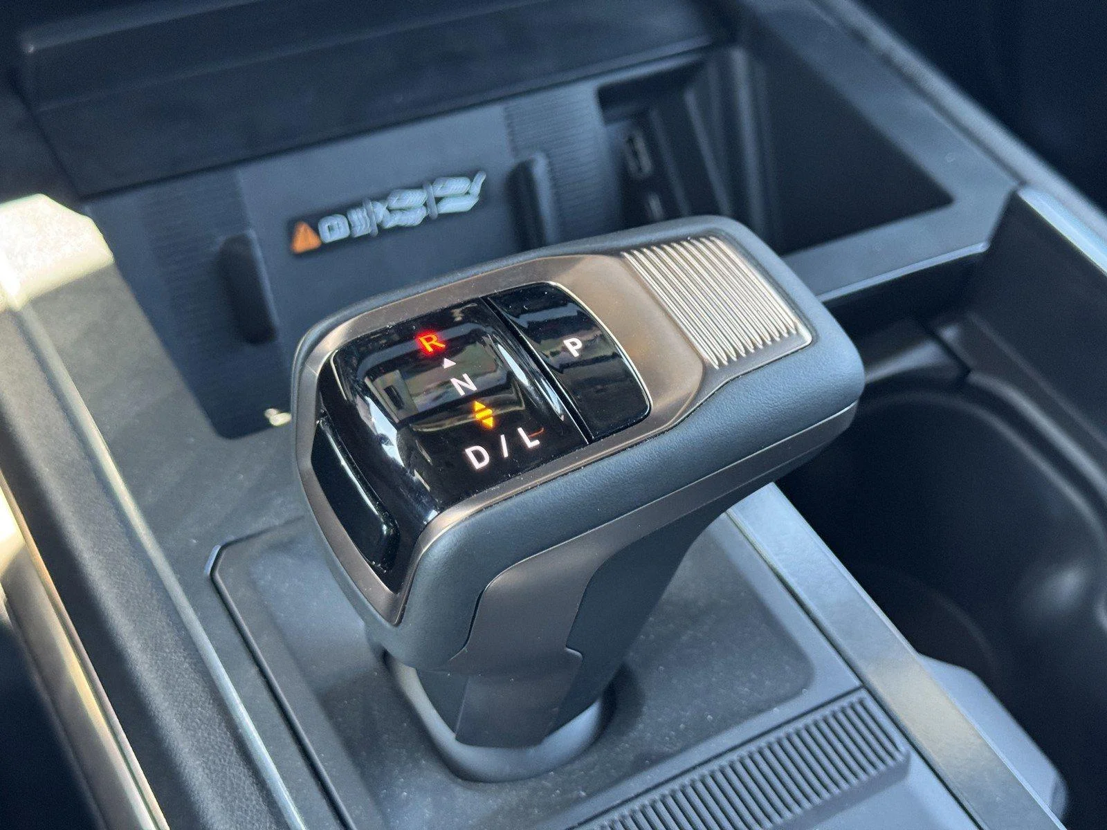 New 2025 Deep Aurora Metallic (Dark Bronze) GMC 3X image 17