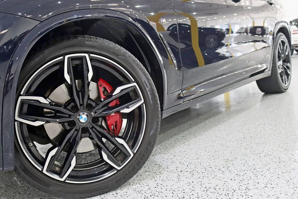 Used 2023 Black BMW M40i image 4