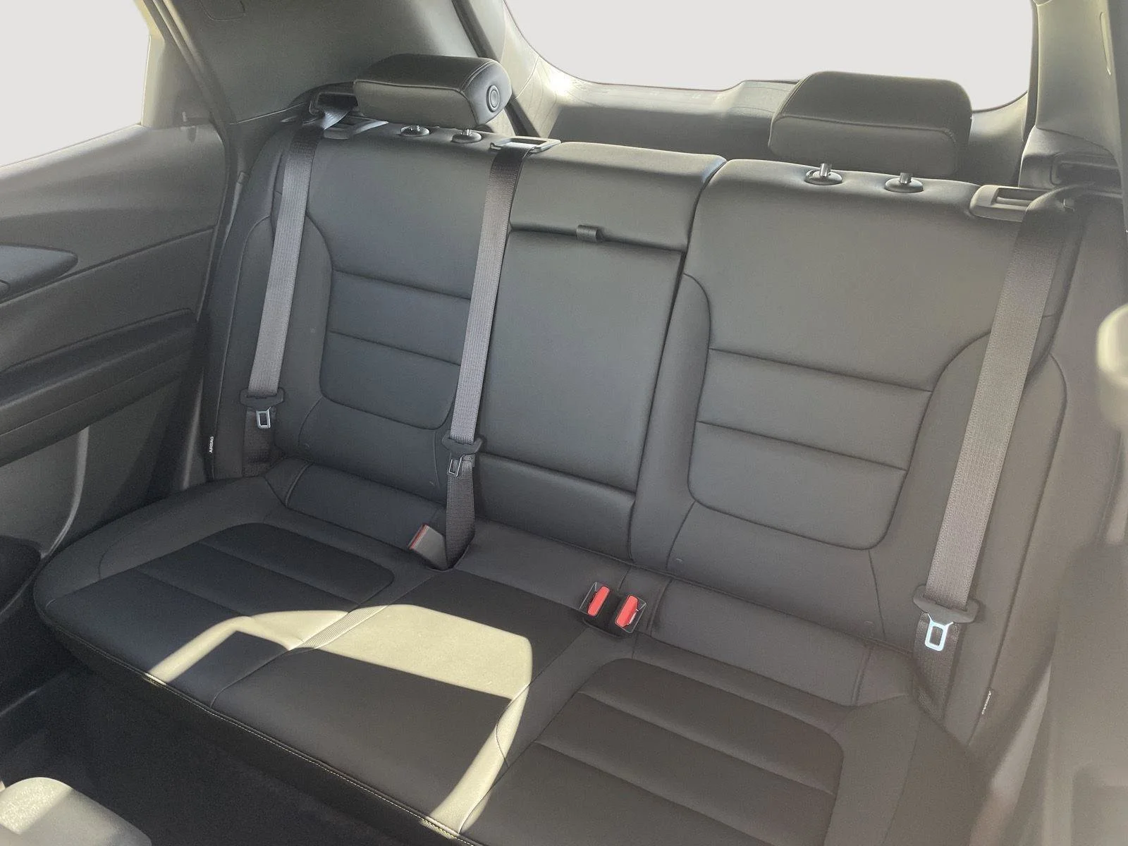 Used 2025 Cacti Green Chevrolet ACTIV image 23