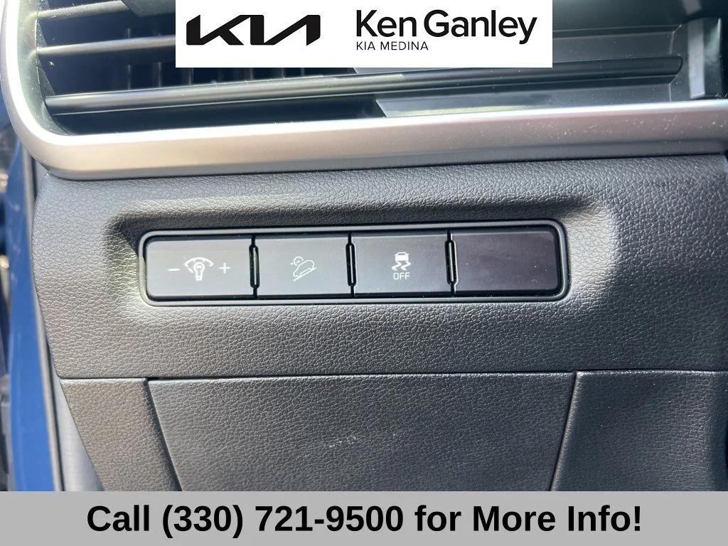 Used 2024 Black Kia S image 30