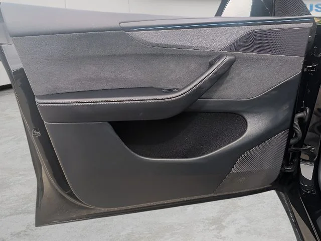 Used 2026  Tesla LONG RANGE image 19