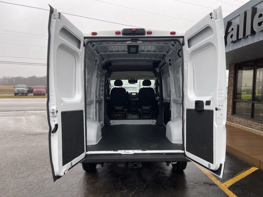 New 2025 Bright White Clear-Coat Exterior Paint RAM High Roof image 10