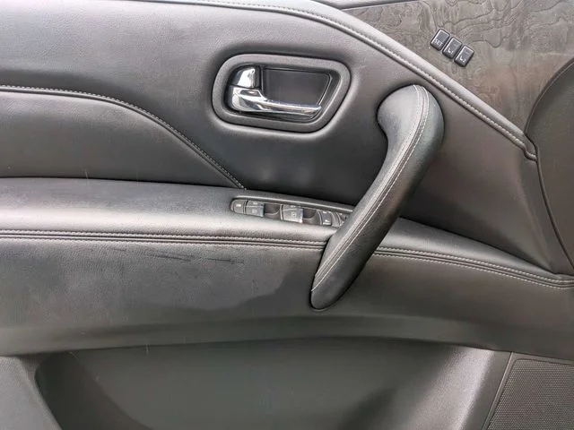Used 2024 Anthracite Gray INFINITI LUXE image 28
