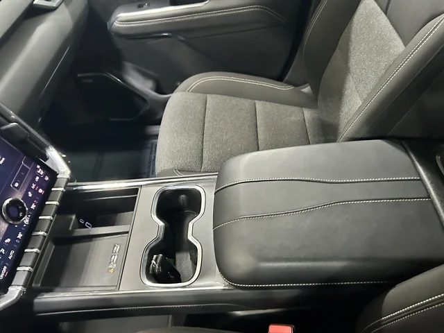 Used 2025 BLACK GMC FWD Elevation image 38