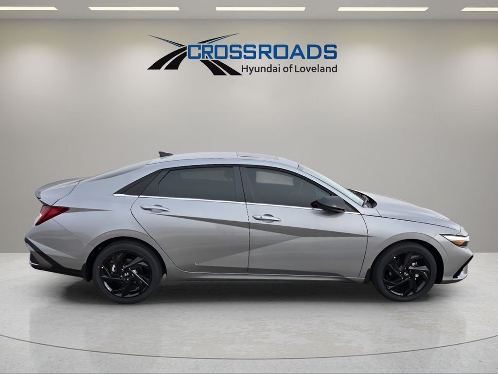 New 2026 Fluid Metal Hyundai SEL Sport Premium image 6