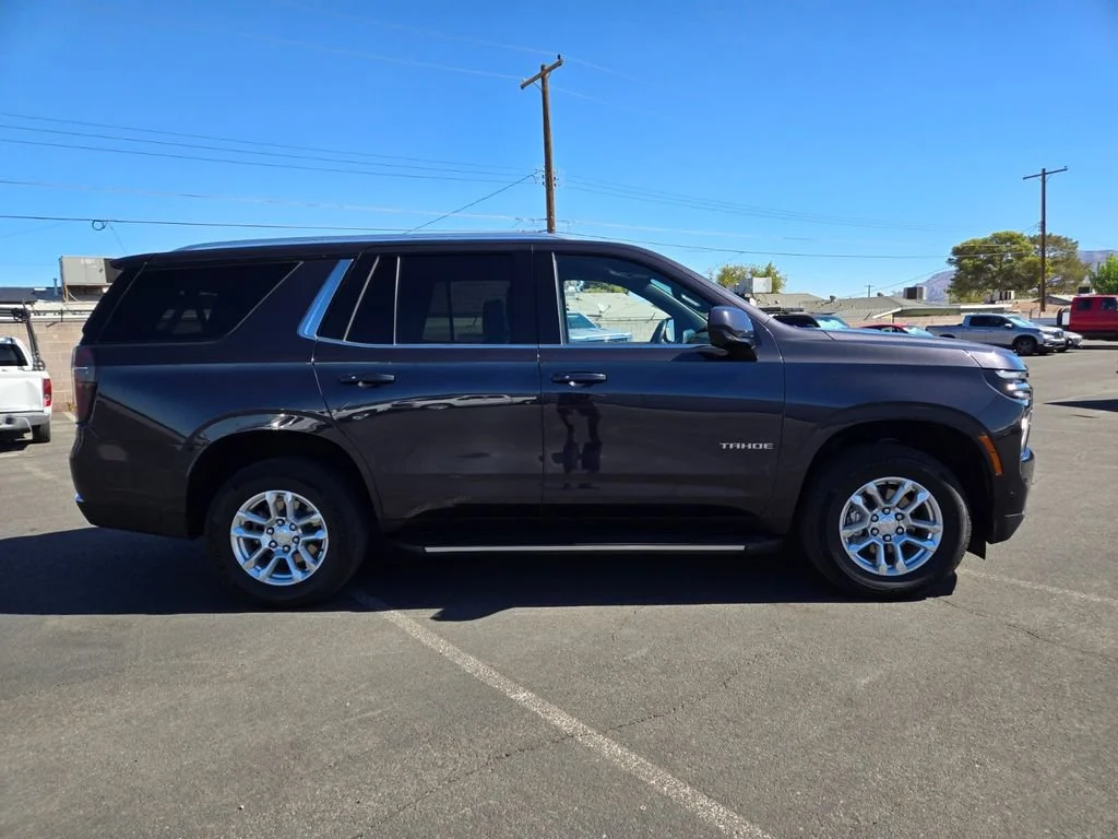 Used 2025 Dark Ash Metallic Chevrolet LT image 7