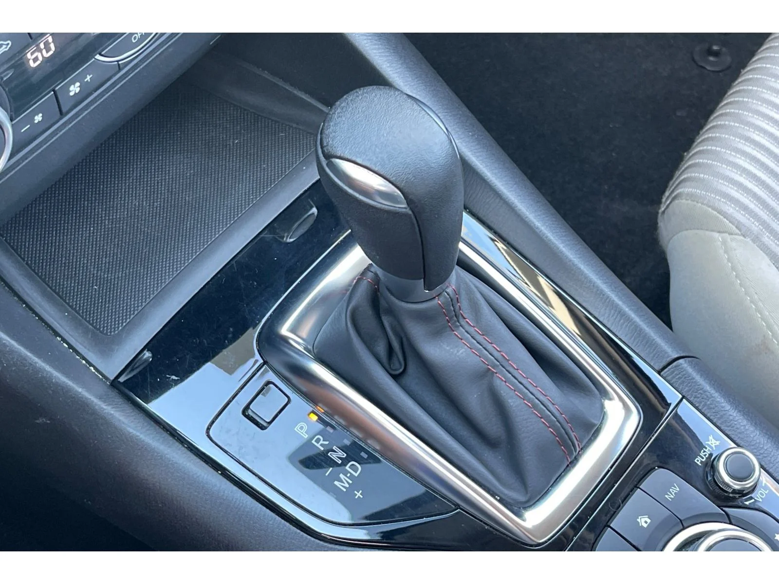 Used 2016 Titanium Flash Mica Mazda i Touring image 33