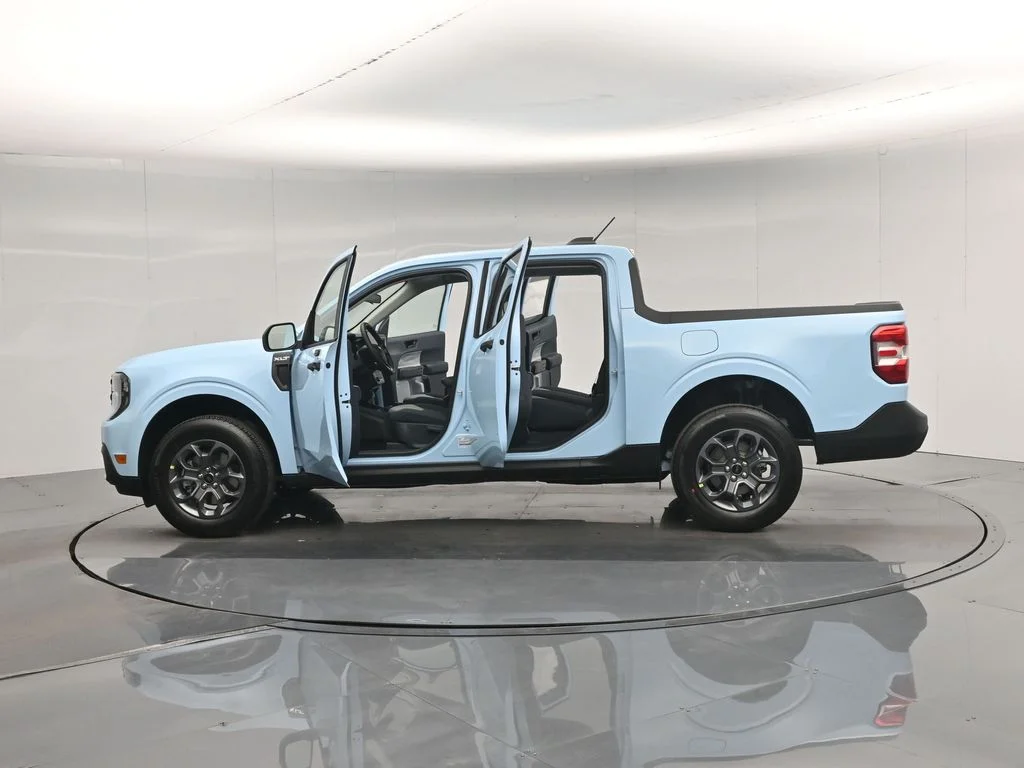 New 2026 Light Blue Ford XLT image 33