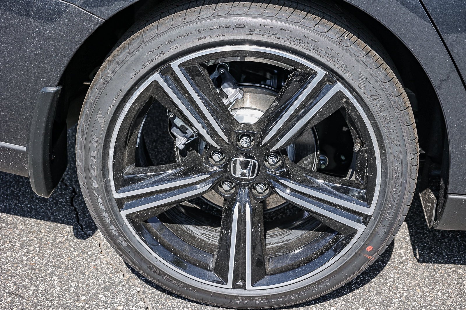 New 2026 Meteorite Gray Metallic Honda SE CVT image 9