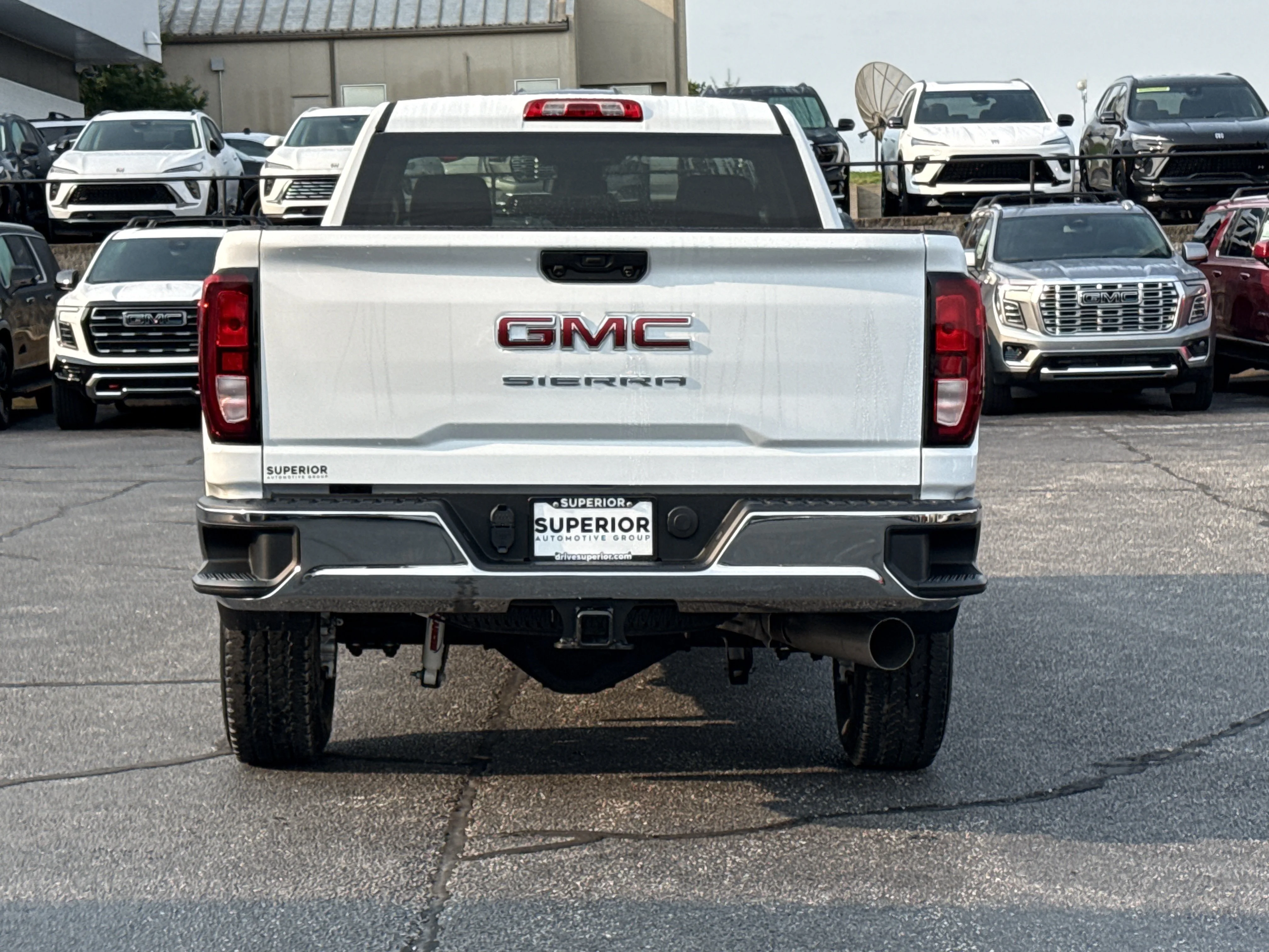 New 2026 Summit White GMC Pro 4WD image 4