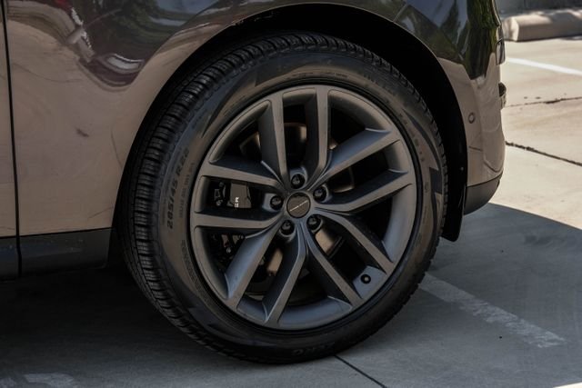 New 2026  Land Rover SE image 69