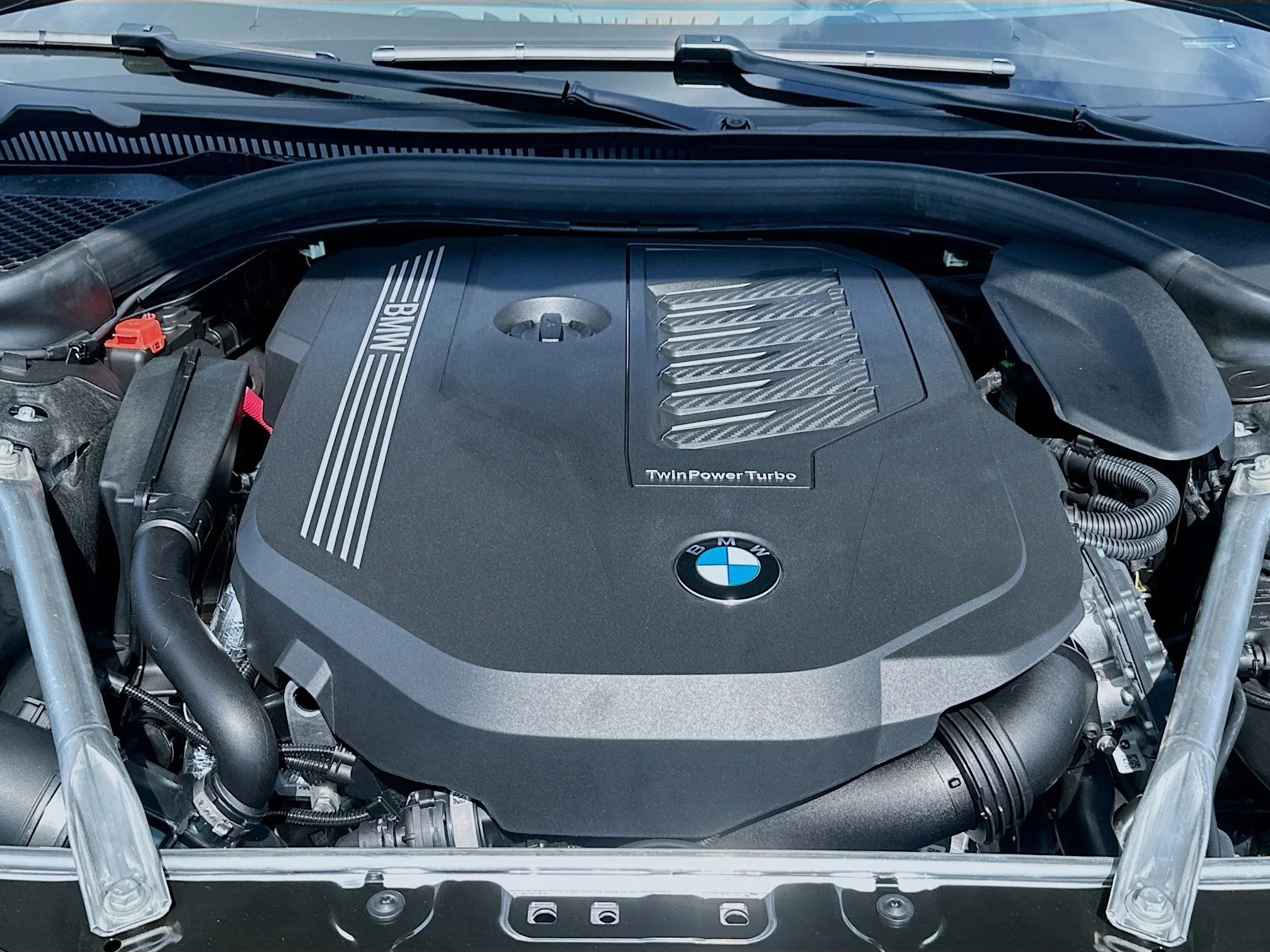 2026 BMW 8 Series 840i - Photo 25