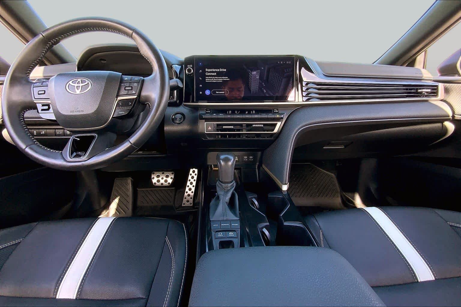 Used 2025 Heavy Metal Toyota SE image 15