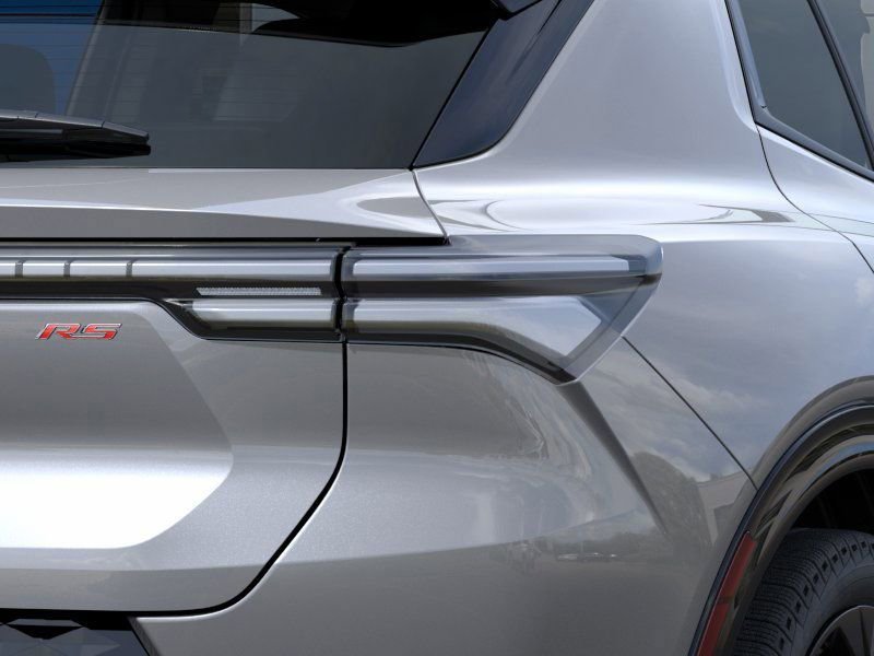 2025 Chevrolet Equinox EV RS - Photo 11