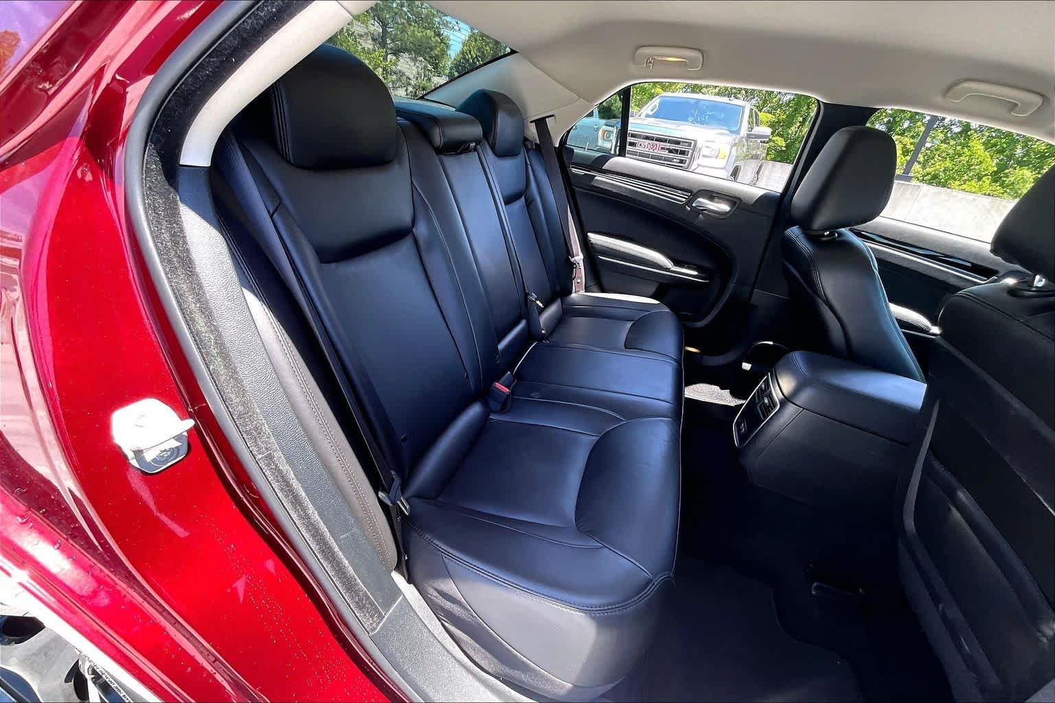 Used 2023 Velvet Red Pearlcoat Chrysler Touring L image 19