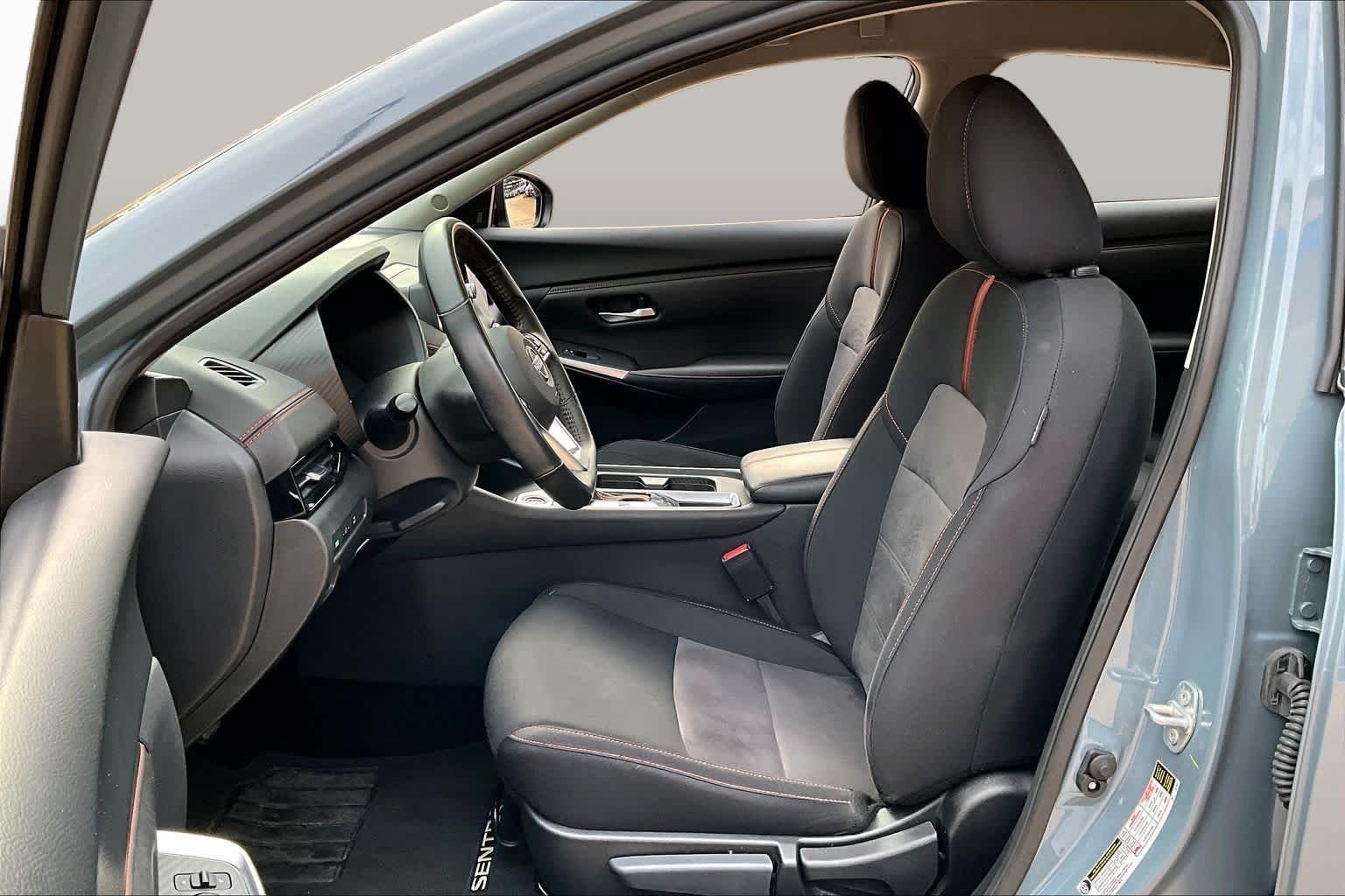 Used 2024 Atlantic Gray Metallic Nissan SR image 8