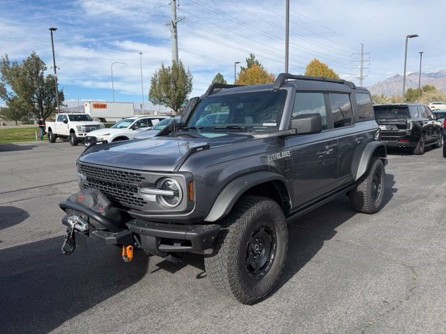 Used 2023 Carbonized Gray Metallic Ford Everglades image 1