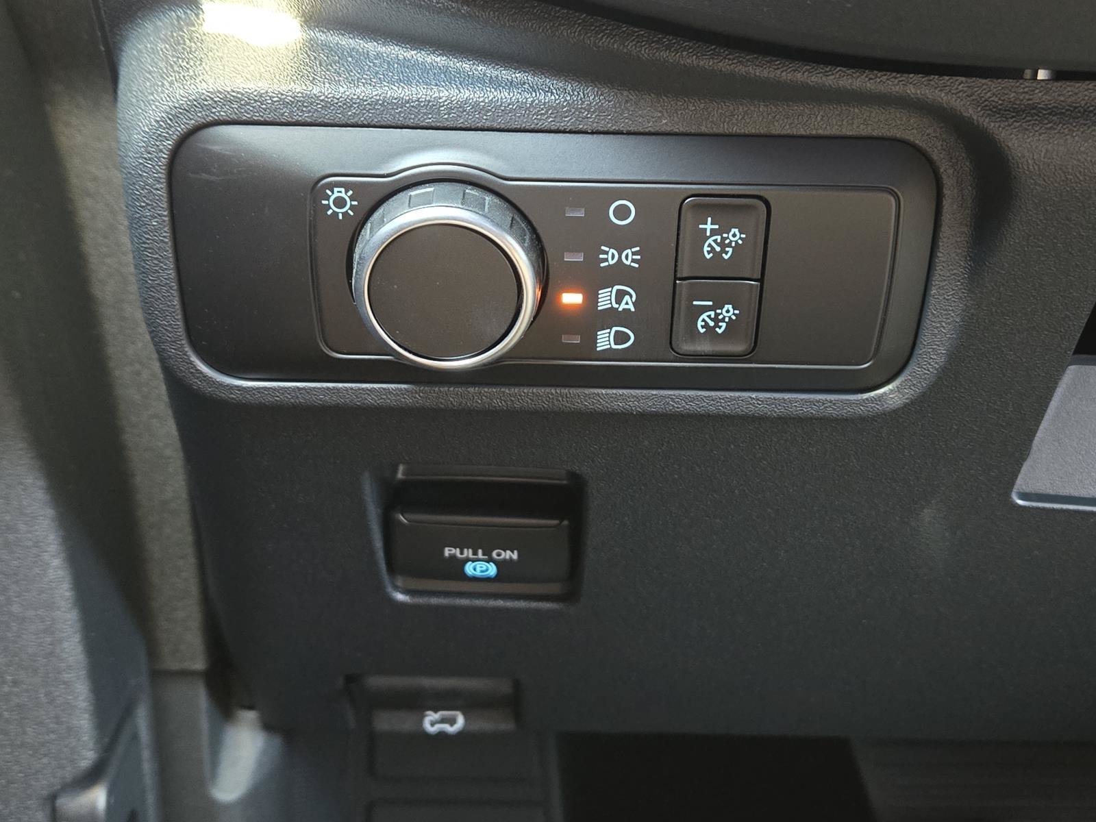New 2026 Oxford White FORD Big Bend® image 22