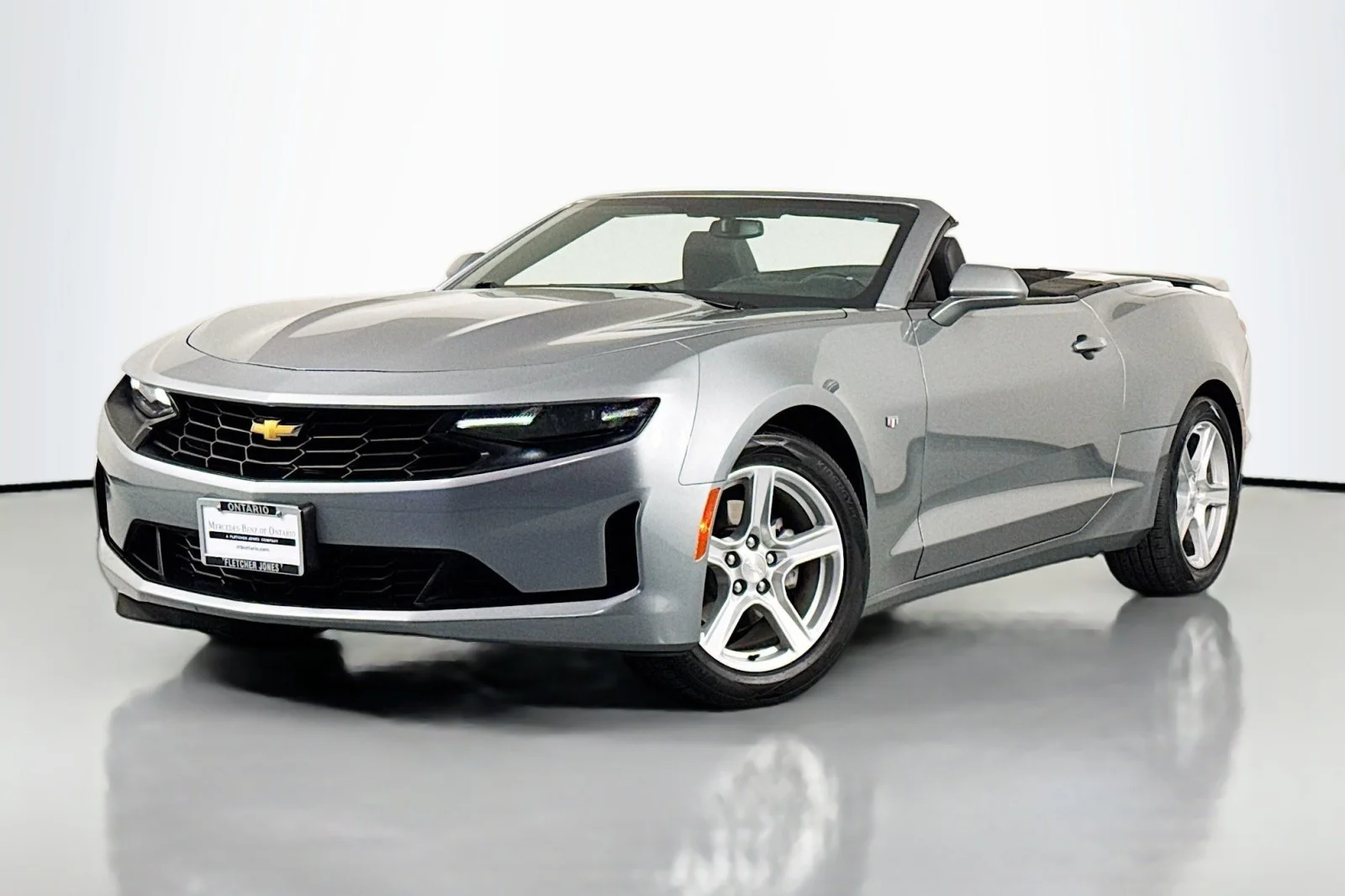 Used 2023 Sharkskin Metallic Chevrolet 2LT CONVERTIBLE image 2