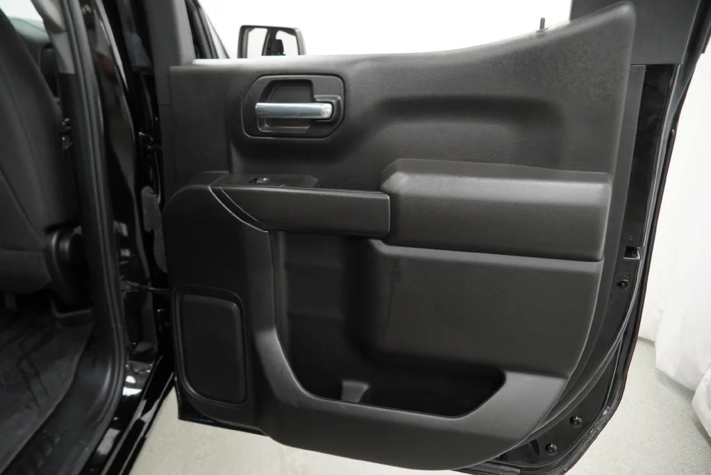 Certified Used 2023 BLACK Chevrolet Custom image 35