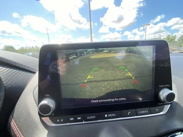 Used 2024 Red Nissan SR image 17