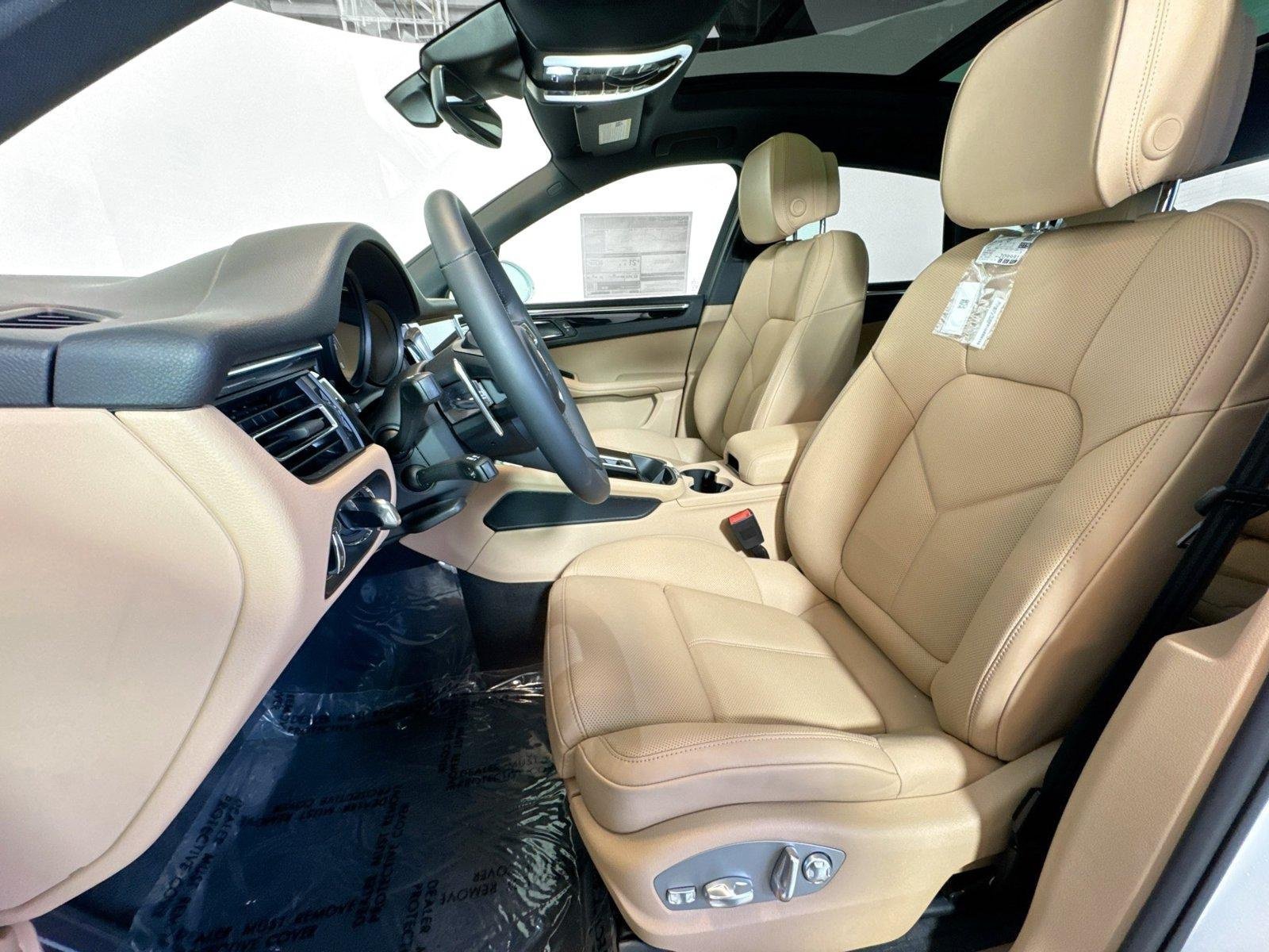 Used 2026 White Porsche  image 5
