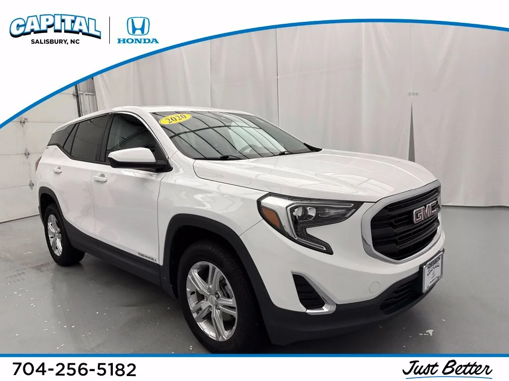 Used 2020 White GMC SLE image 1
